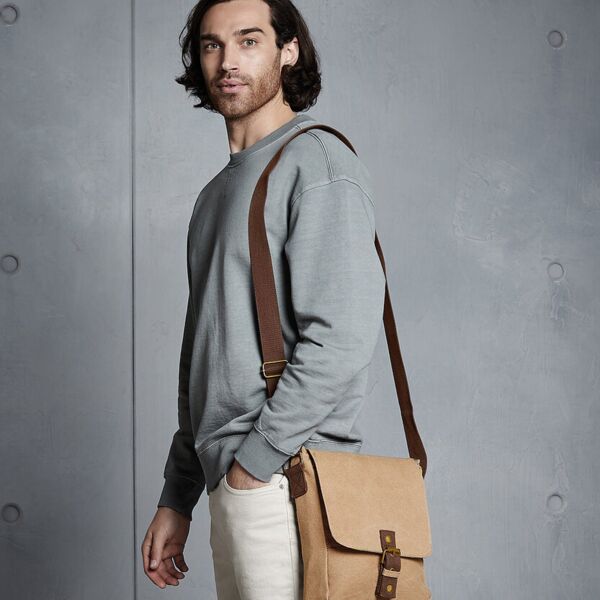 Vintage canvas iPad/tablet reporter Thumbnail